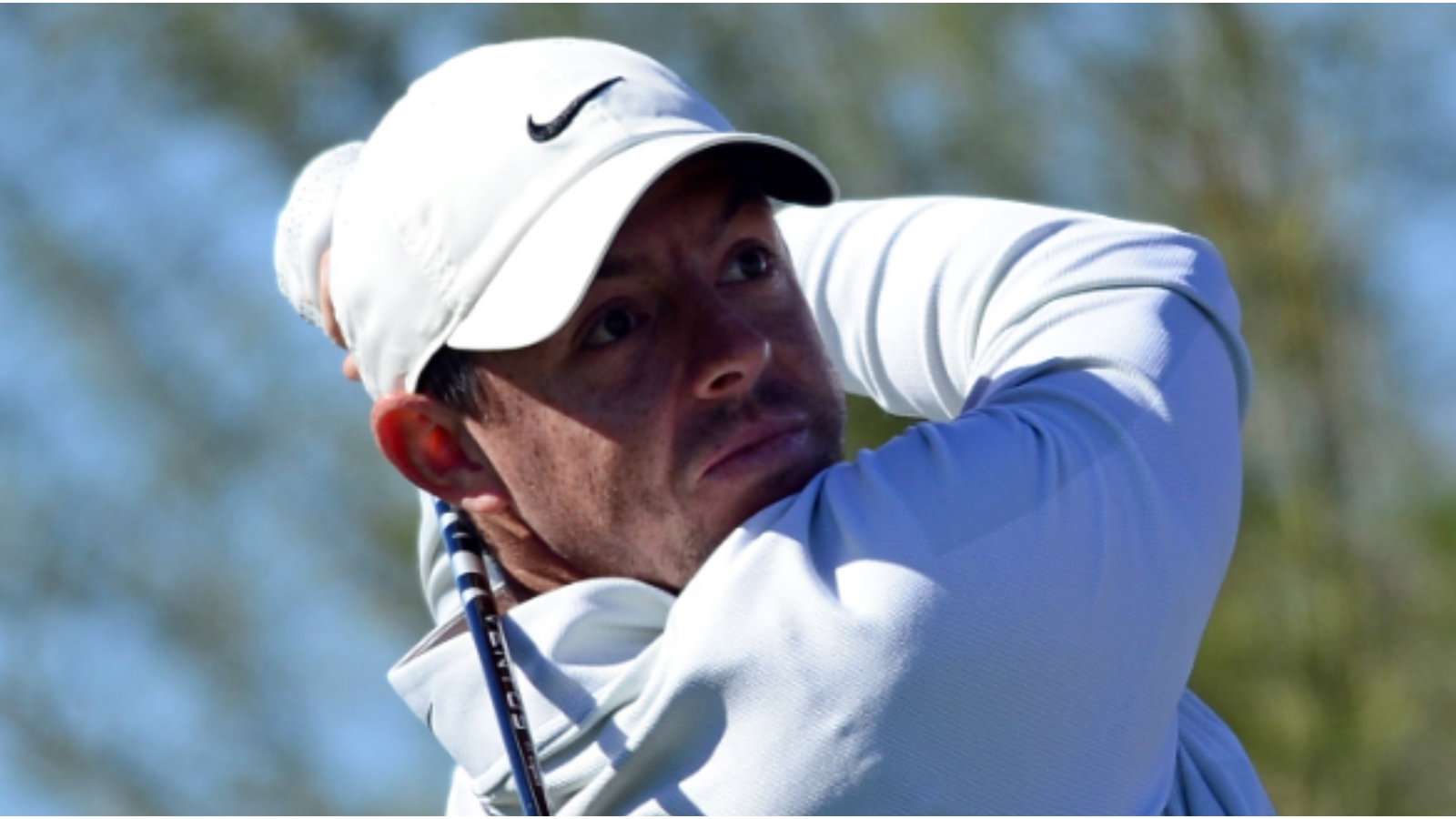 Sky Sports golf fans left FUMING with late coverage start as McIlroy heats up