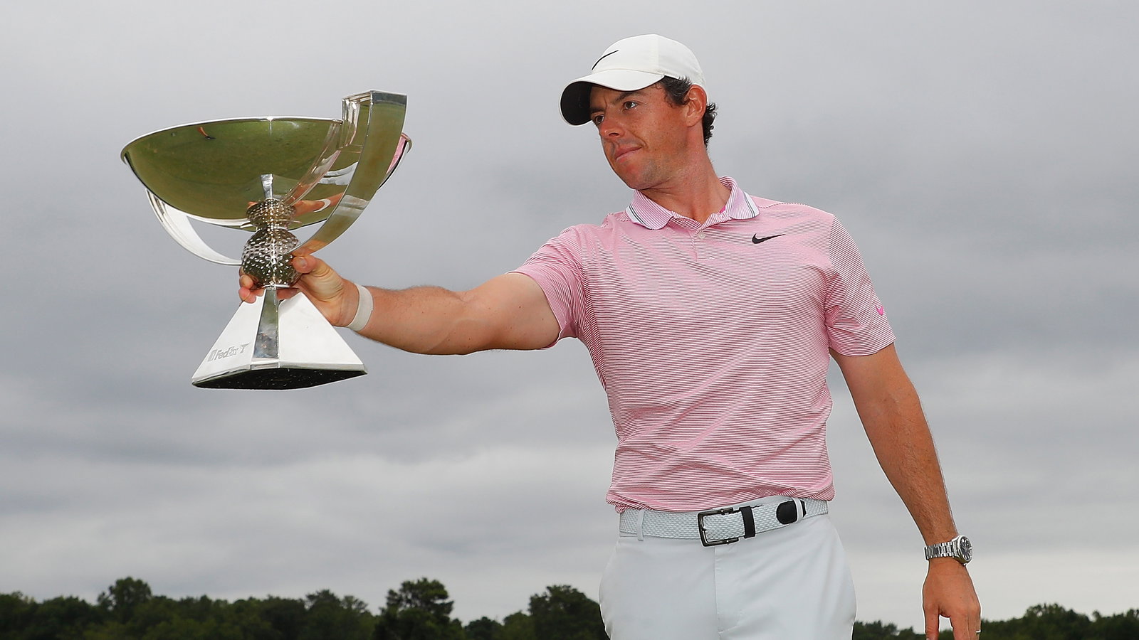 Rory McIlroy earned £4,000 a SHOT in PGA Tour's FedEx Cup this year! 