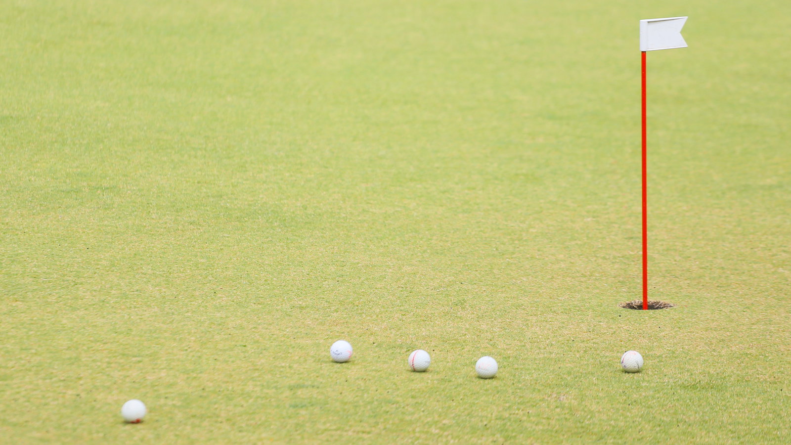 What restrictions get lifted at golf clubs from Monday May 17?