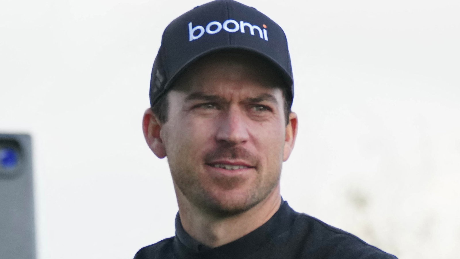 Nick Taylor beats Charley Hoffman in playoff to win WM Phoenix Open