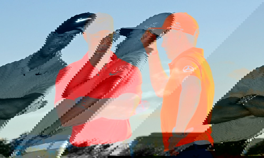 Tommy Fleetwood holes out at the first in Dubai