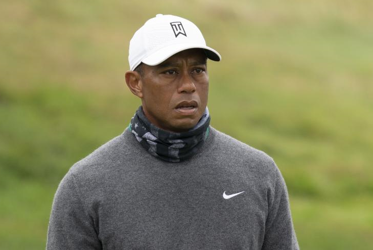 Jordan Spieth leads at Charles Schwab Challenge but Phil Mickelson struggles