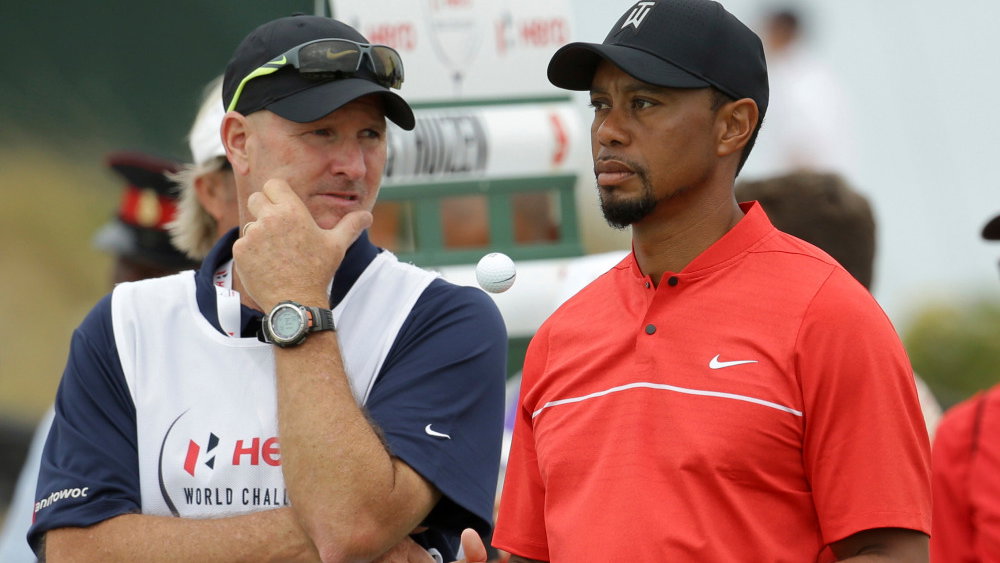 Tiger Woods and caddie SUED by golf fan at PGA Tour event