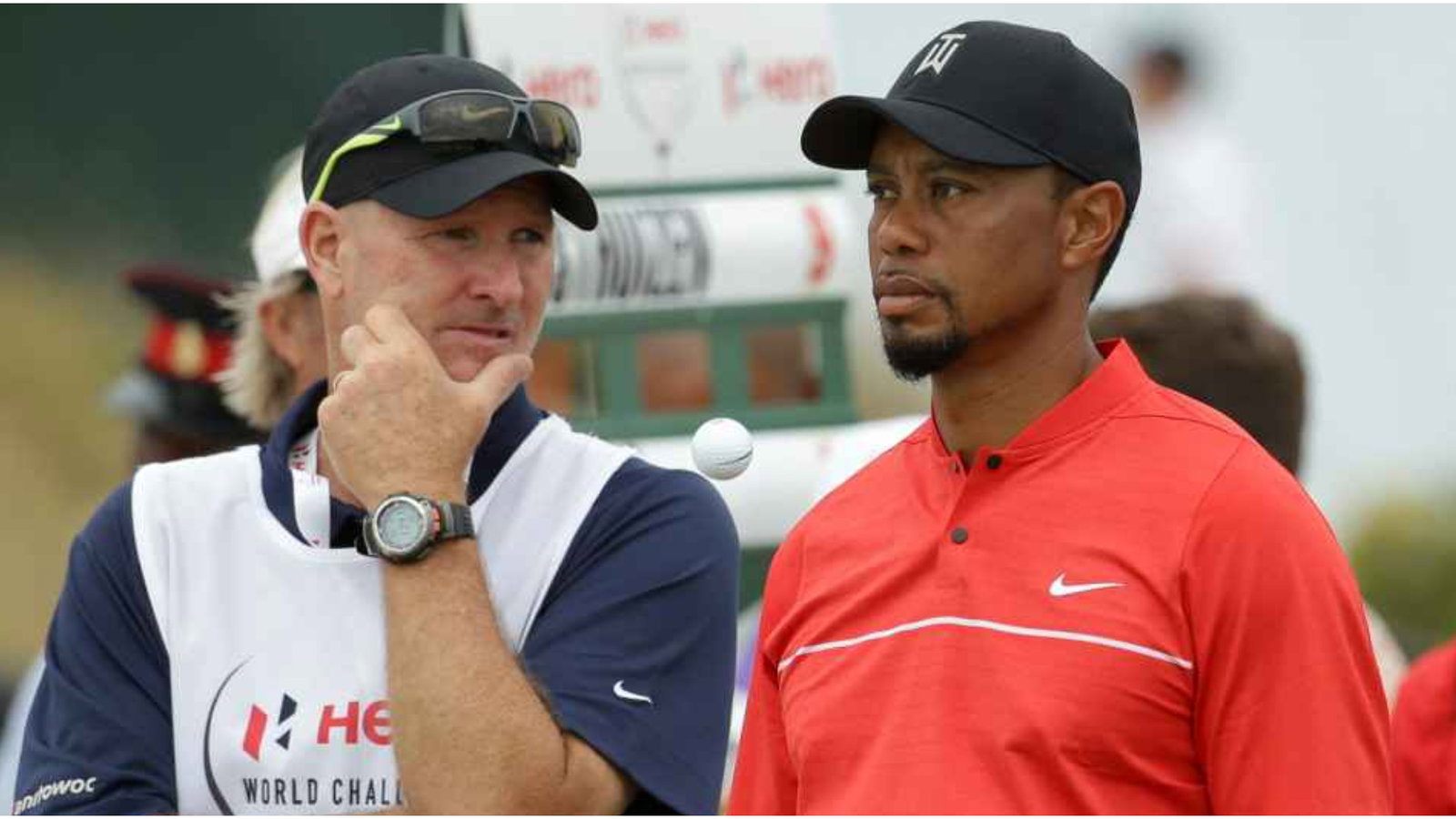 Tiger Woods' caddie ready for curtain closing win: "One more time"