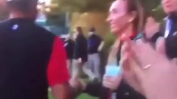 WATCH: Tiger Woods handed mystery note from female during 'The Match'