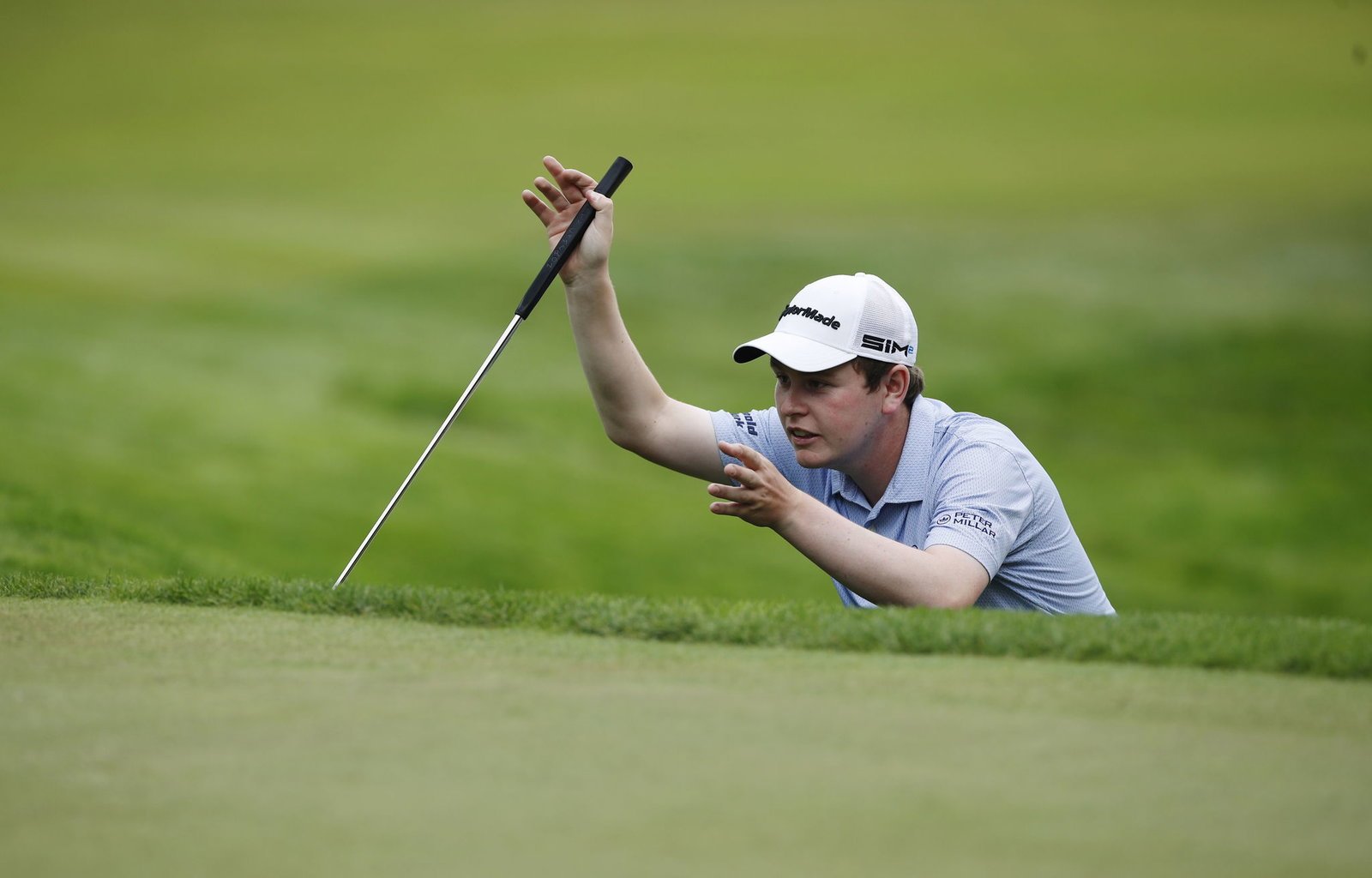 Robert MacIntyre's mother HELPS MAN after health scare at BMW PGA
