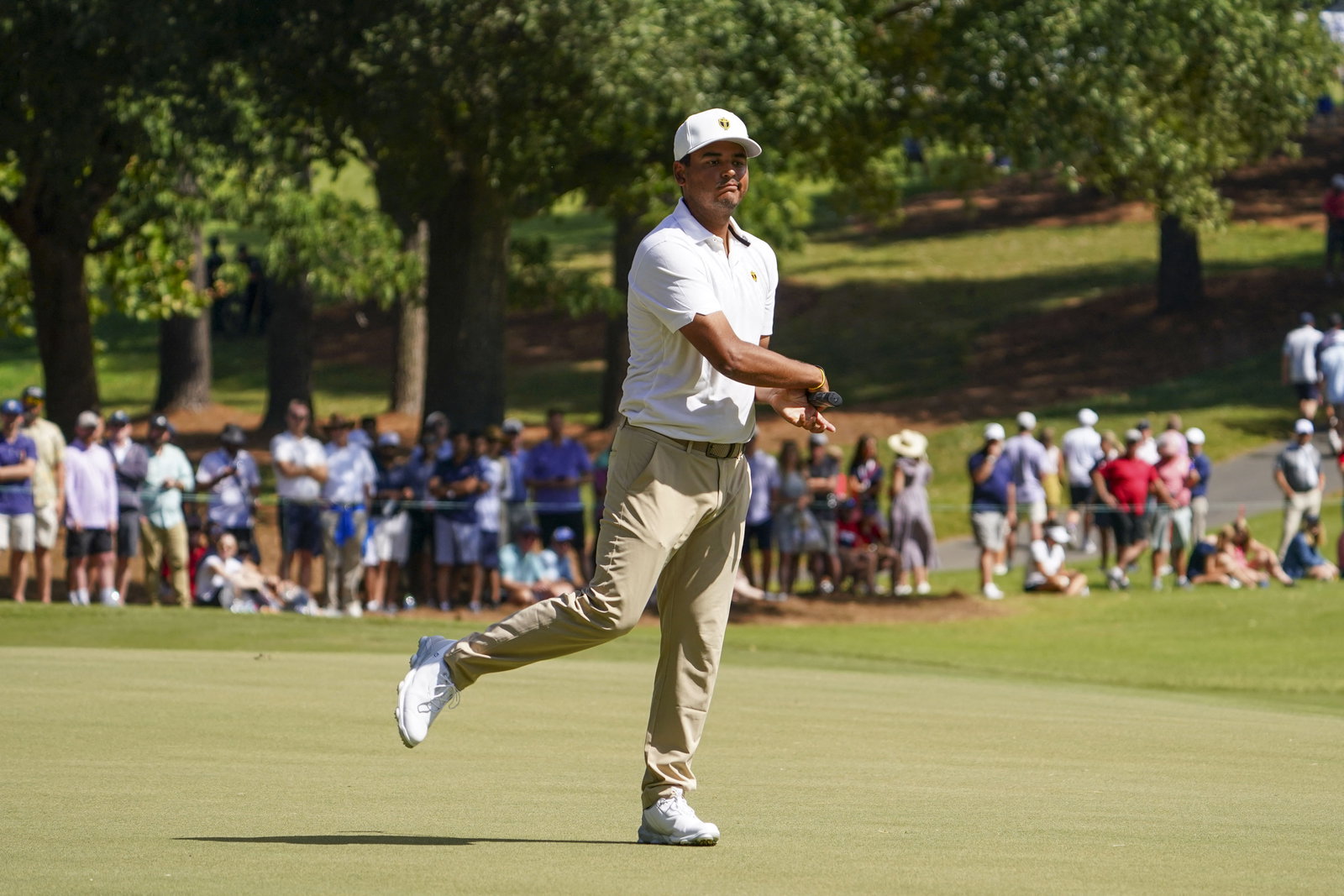 Justin Thomas and Jordan Spieth star for U.S. but International team fight back