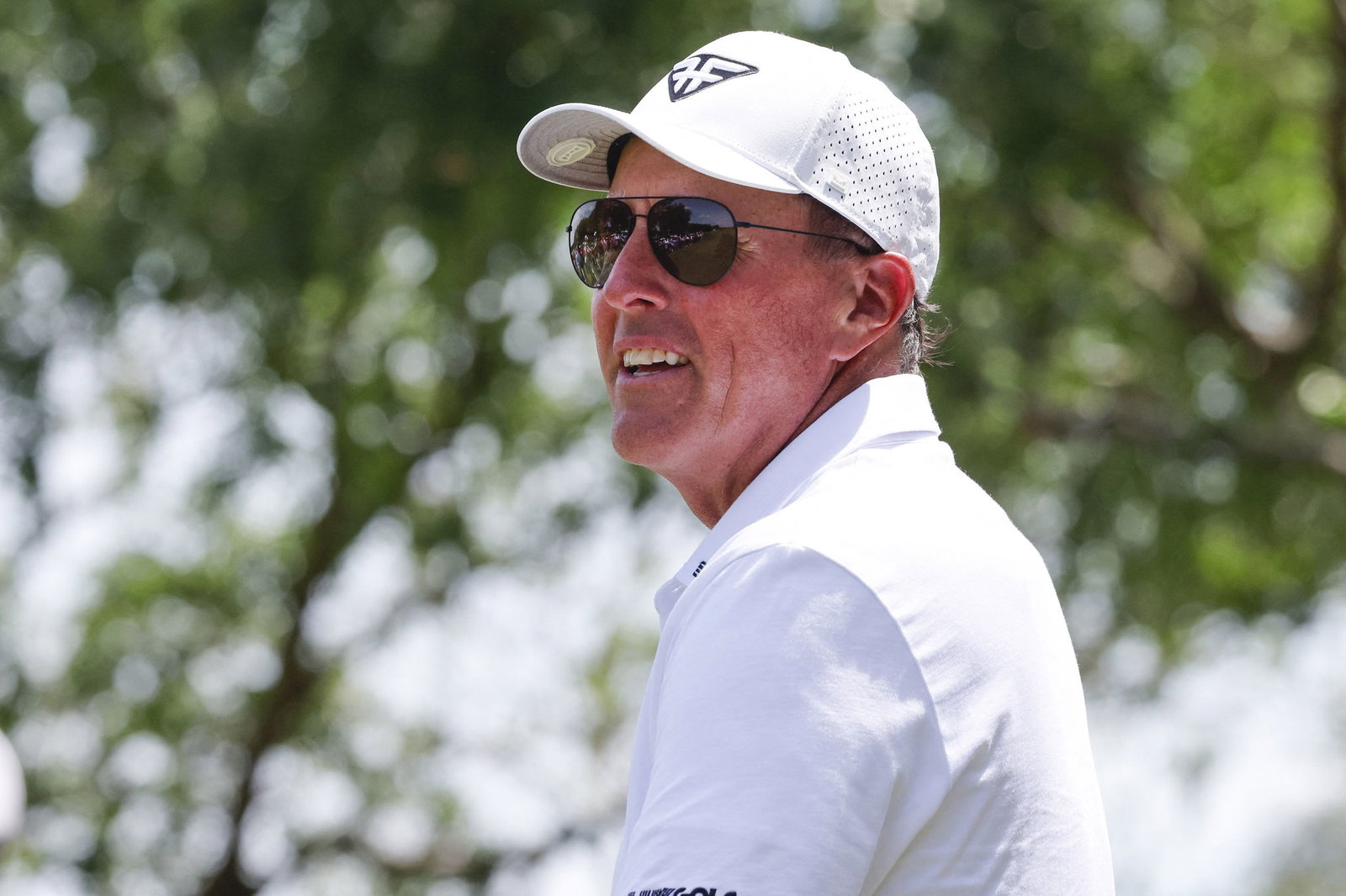 Phil Mickelson walked out to THIS Eminem song at LIV Golf Adelaide's party hole