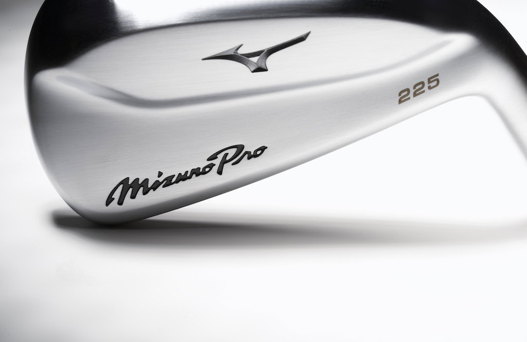 Mizuno Pro 225 Iron Review! How Does It Compare To The Mizuno MP-20 HMB?
