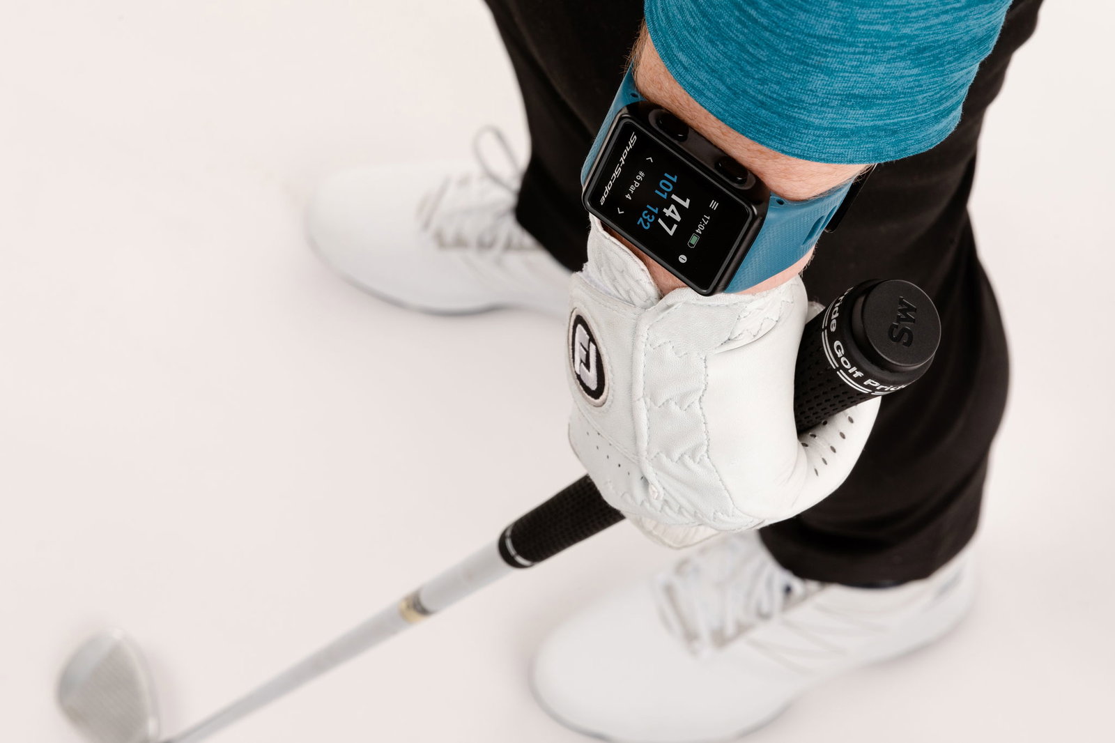 Shot Scope unveils perfectly sized V3 performance tracking & GPS watch