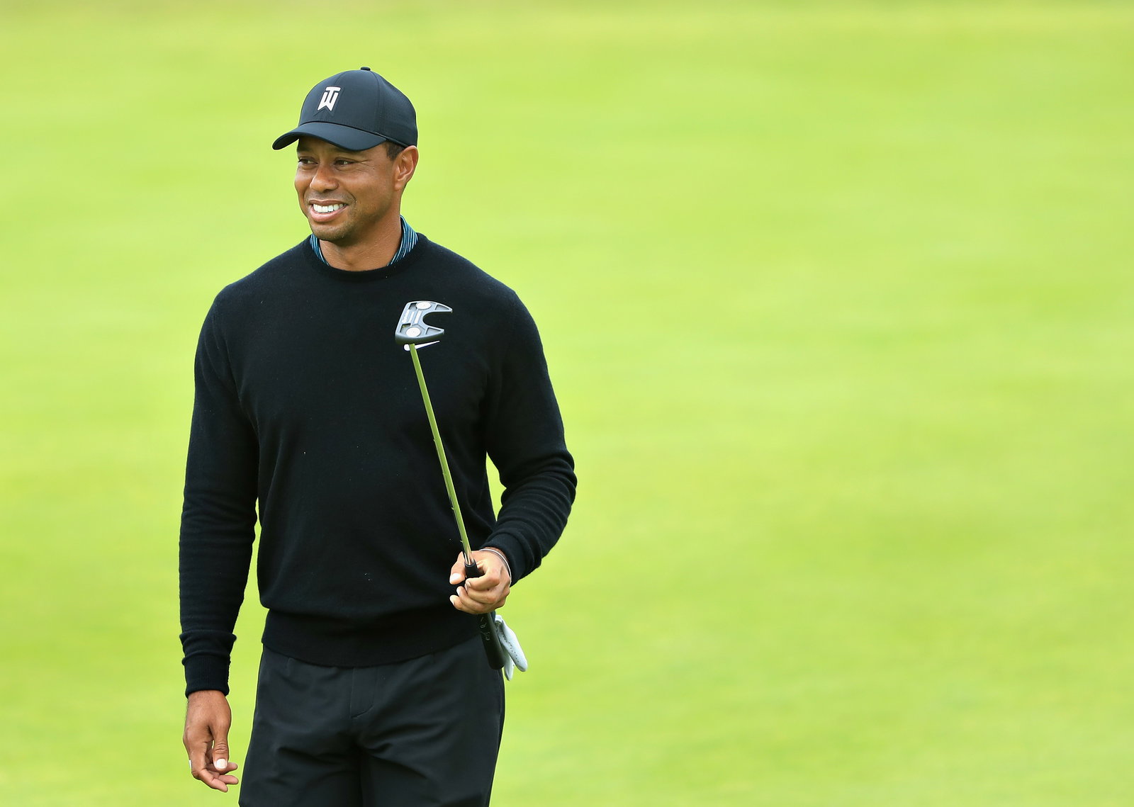 Woods not reaching for driver at Carnoustie, 'hit 3-iron 333 yards'