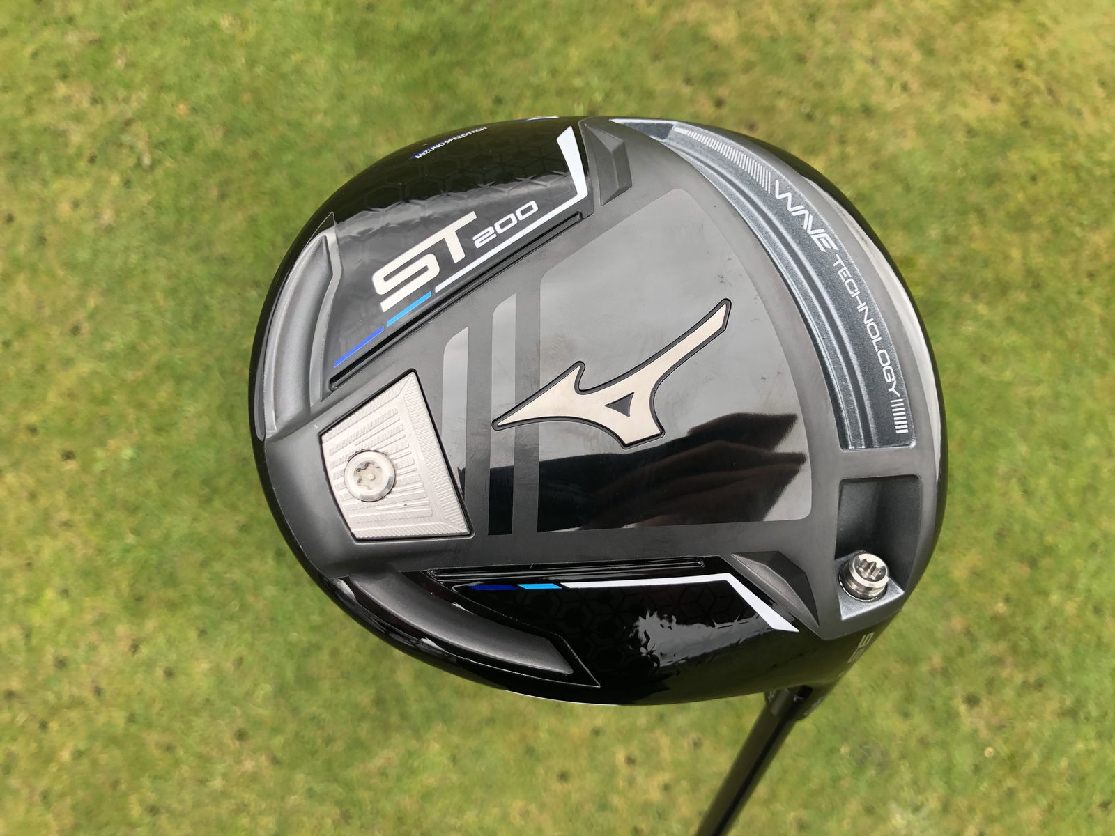 Mizuno ST200 Driver Review: A great all-rounder | Golfmagic