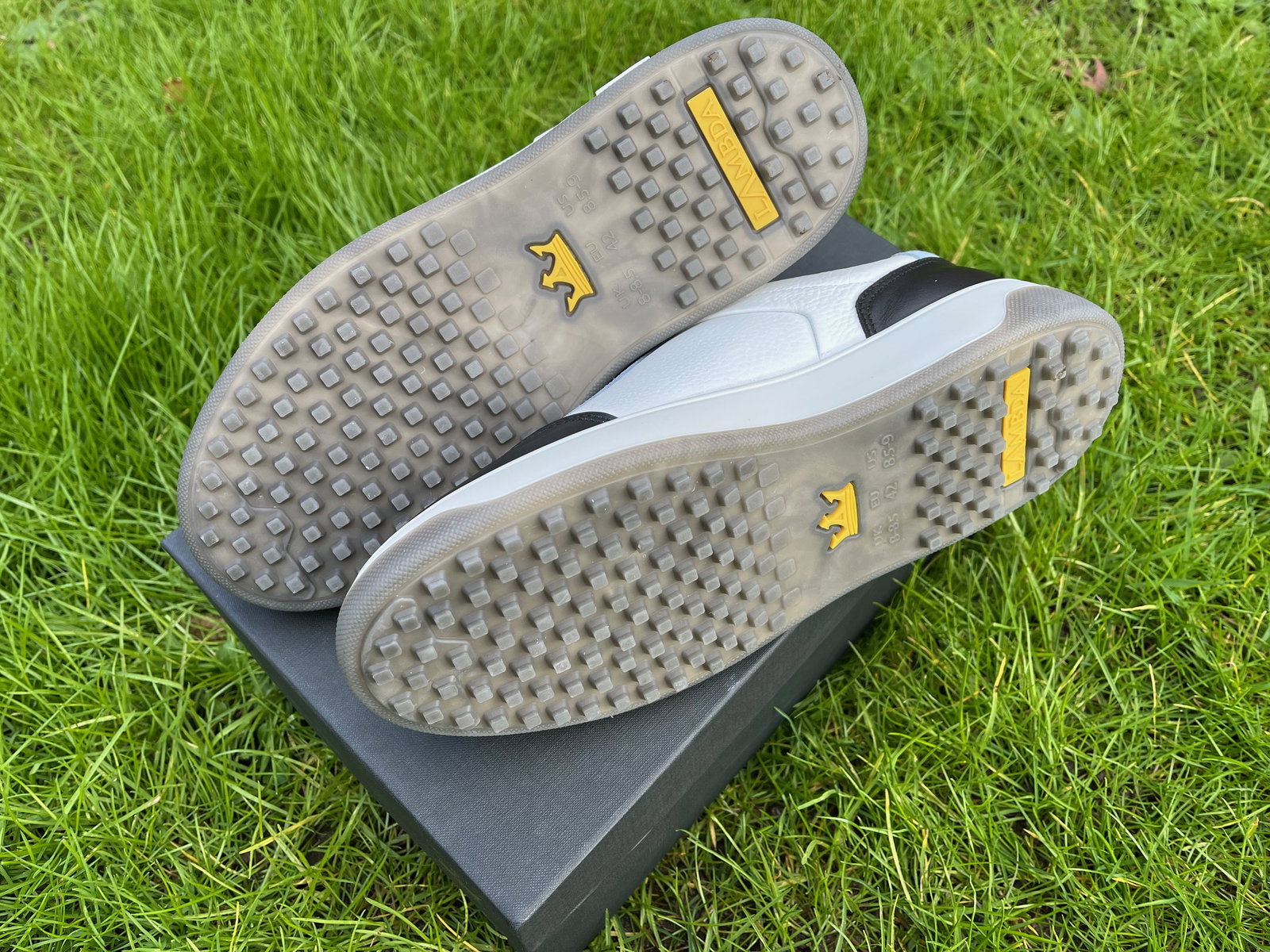 Lambda Arezzo Golf Shoes Review | Golfmagic