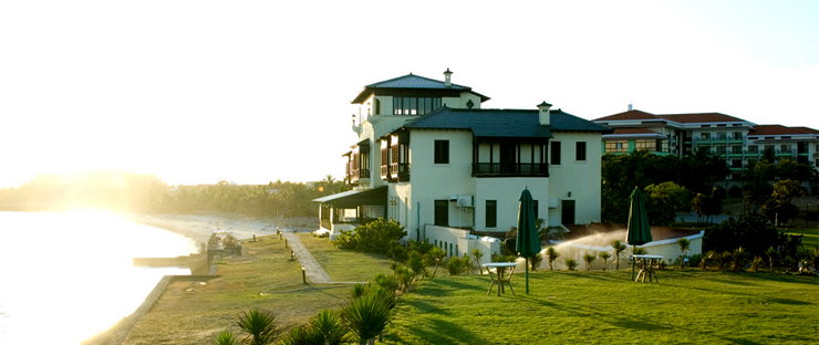 Sir Nick Faldo offers golf fans the chance to 'Live like a Legend'