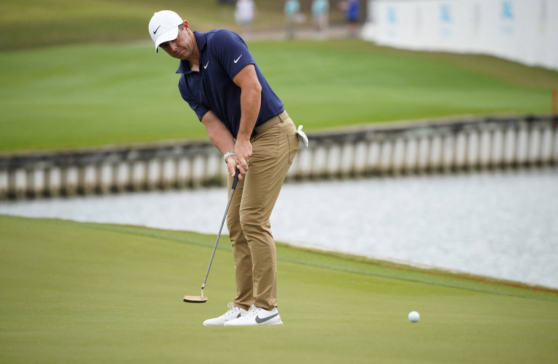 WGC Match Play R1: Rory McIlroy switches putter en route to fast start ...